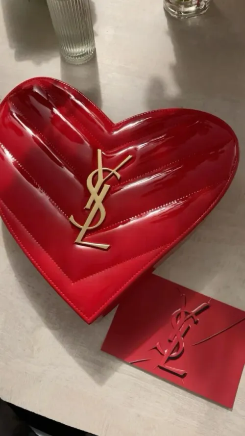 Pack Yves Saint Laurent luxe