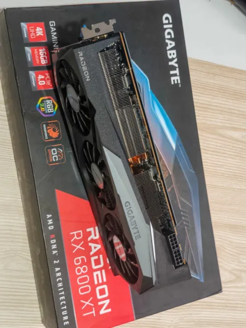 GIGABYTE GAMING OC 6800XT 16GB