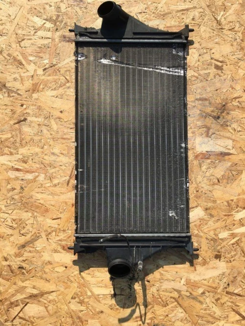 Radiateur  Intercooler de turbo Peugeot 406 2.1td