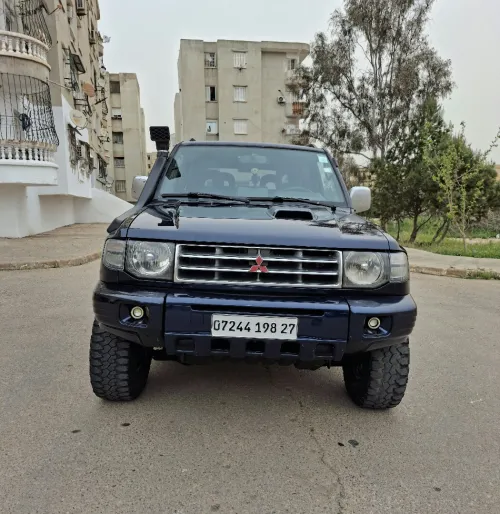 Mitsubishi Pajero Court 1998 Pajero Court