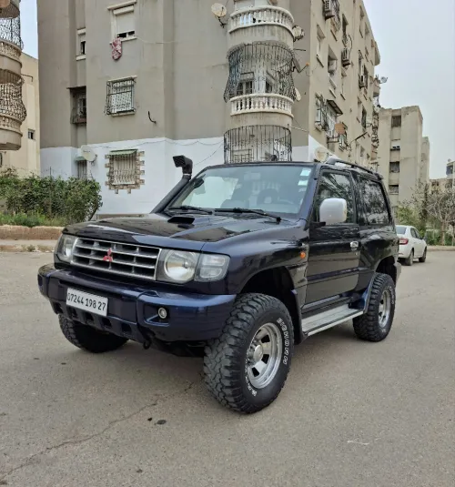 Mitsubishi Pajero Court 1998 Pajero Court