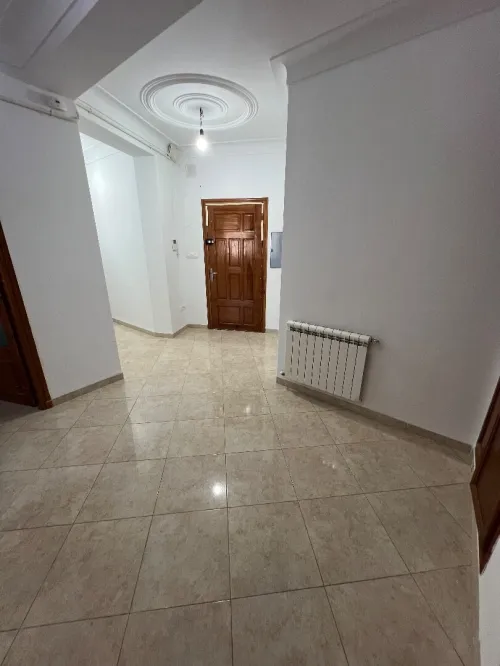Location Appartement F4 Alger Ain benian