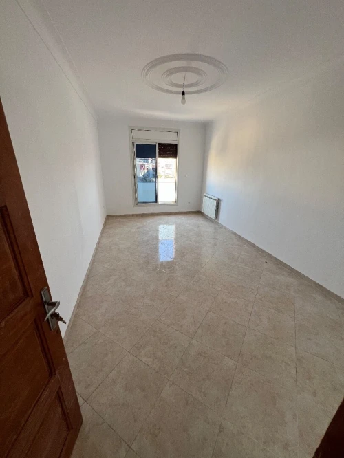 Location Appartement F4 Alger Ain benian