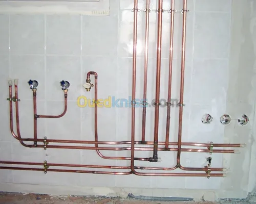 CONSTRUCTION / PLOMBRIE / PVC /MONTAGE