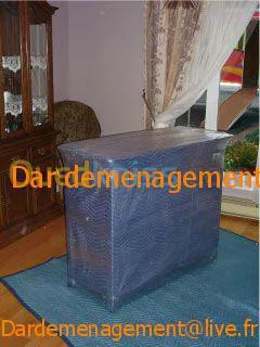   DEMENAGEMENT  /  نقل وترحيل الأثاث  