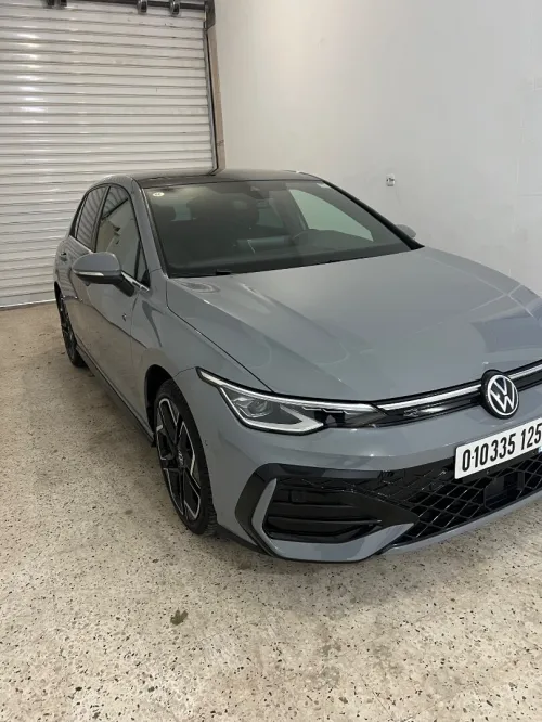 Volkswagen Golf 8 2025 R-Line