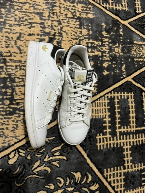 Stan smith