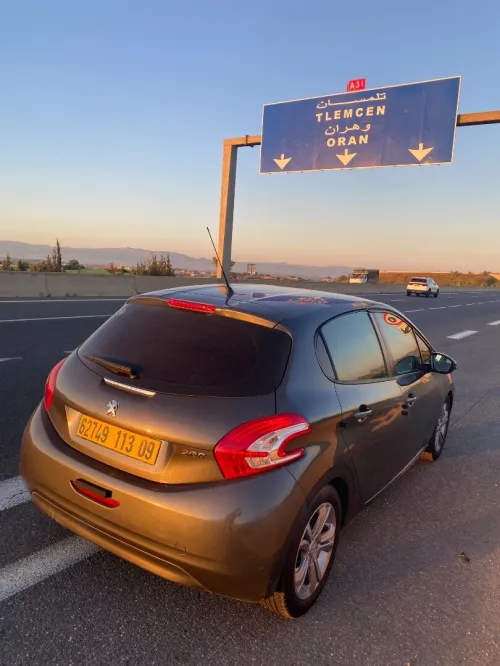 Peugeot 208 2013 Allure