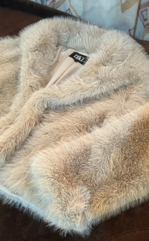 Manteau En Fourrure Khaki