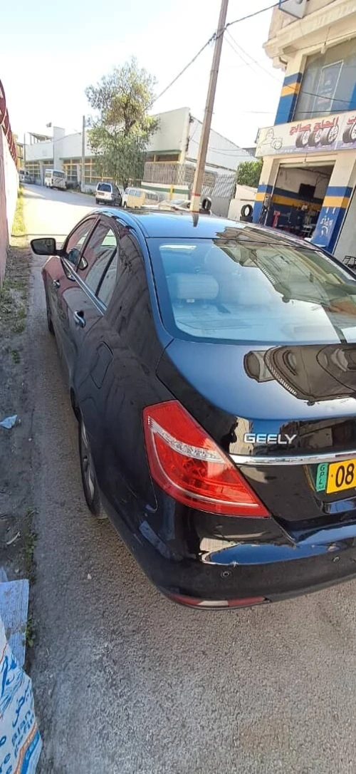 Emgrand EC 7 2017 Sedan 