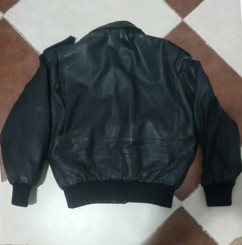 Veste en cuir véritable  Enfant 10 ans