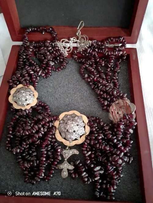 Très ancien bijoux maghrébin