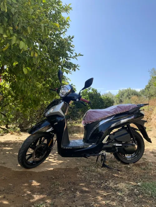 SYM ST 200 2025