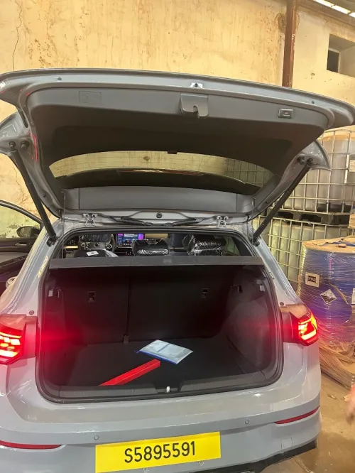 Volkswagen Golf 8 2025 300 tsi