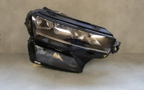Phare Skoda Karoq 2020-2025 Dorrigine 