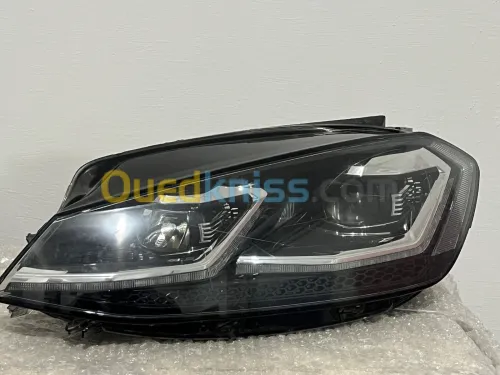 Phare GolF 7.5 GtD / R-line Cote Gauche Double loup Dorigine Volkswagen  