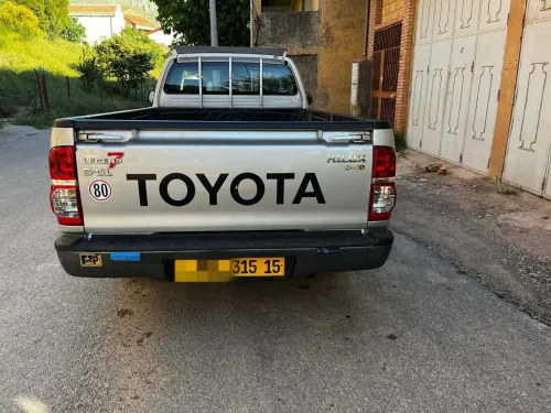Toyota Hilux 2015 LEGEND DC 4x2