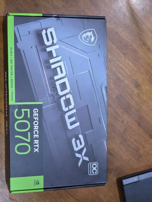 MSI RTX 5070 SHADOW 3X 