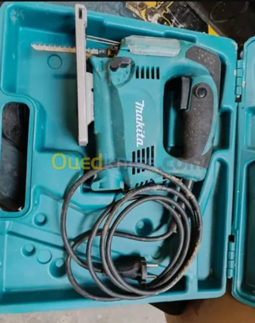 Scie sauteuse Makita