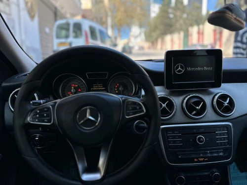 Mercedes GLA 2017 