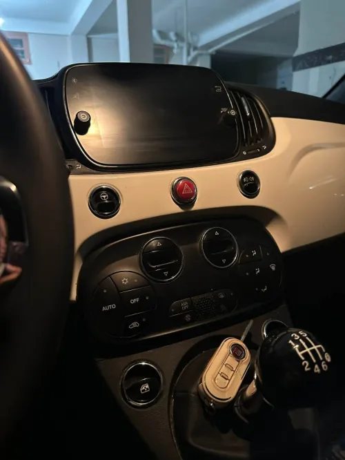 Fiat 500 2023 