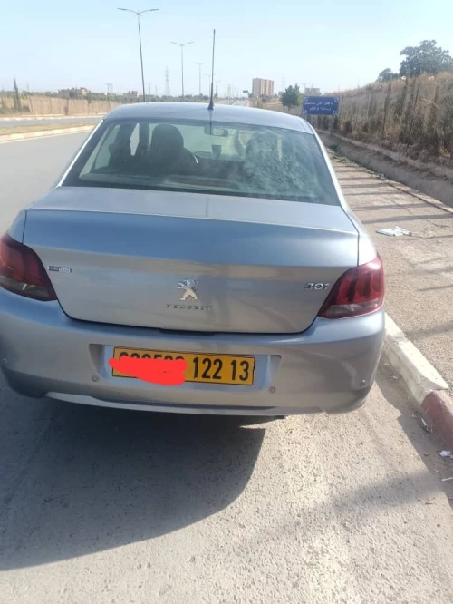 Peugeot 301 2022 301