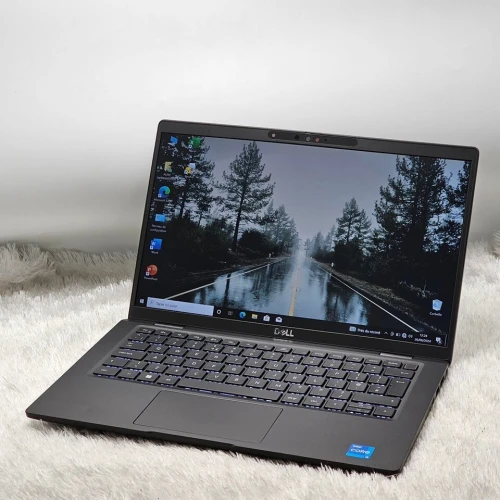 DELL LATITUDE 7330 CARBON / 12th i5-1235U / 16GO DDR4 / 256GO SSD / 13.3" FHD