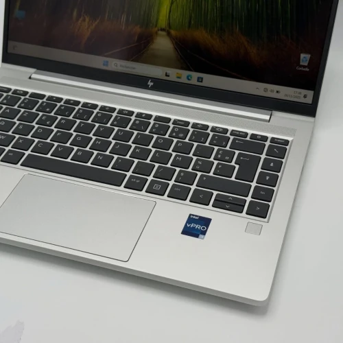 HP ELITEBOOK 640 G10 Tactile / 13th i5-1345U / 16Go DDR4 / 512Go SSD / 14  FHD