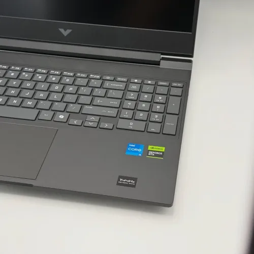 HP VICTUS GAMING 15 / 13th I5-13420H / 8Go DDR4 / 512Go / NVIDIA RTX 3050 06Go / 15.6 FHD 144Hz