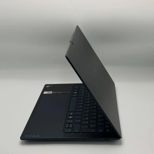 Lenovo Yoga 7x / Snapdragon X Plus / 32 Go / 512 Go SSD / OLED 3K