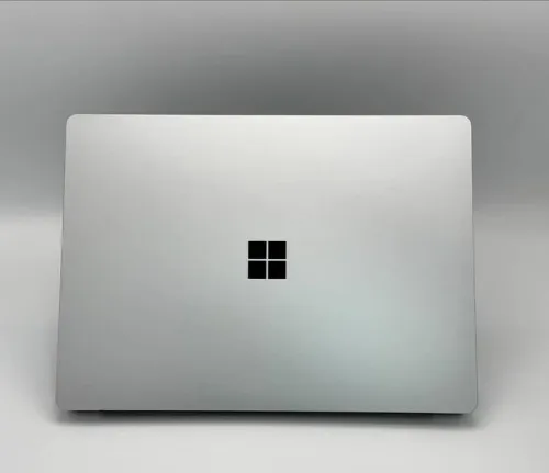 SURFACE LAPTOP 6 For Business / ULTRA 5 135H / 16Go DDR5X / 256Go SSD / 13.4 QHD