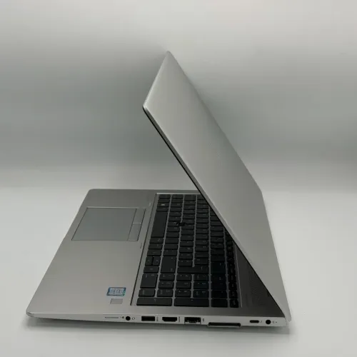 HP EliteBook 850 G5 / Intel i5-8250U / 12 Go / 256 Go SSD