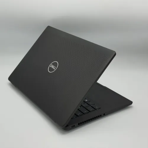 Dell Latitude 7430 / i5-1250P / 16 Go DDR5 / 256 Go SSD / 14 FHD