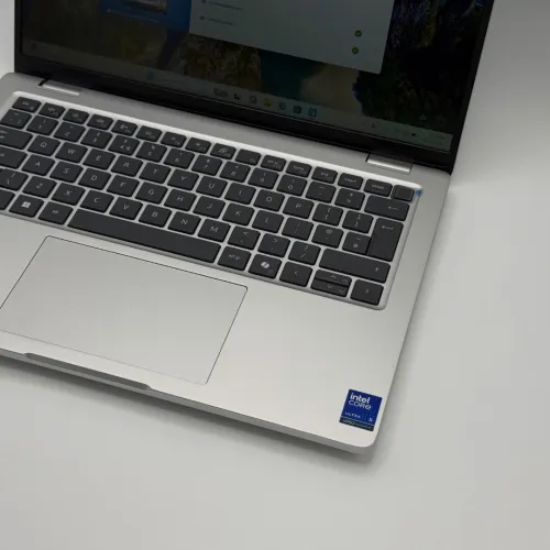 Dell Pro Plus 14 / Ultra 5 235U vPro / 16 Go DDR5 / 512 Go SSD / 14 FHD+