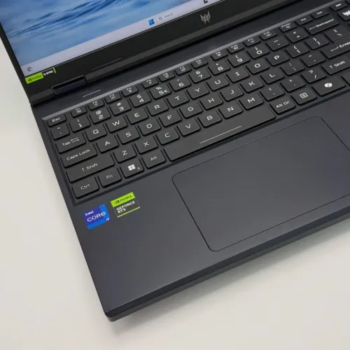 Acer Predator Helios Neo 16 / i9-14900HX / 16 Go DDR5 / 1 To SSD / RTX 4060 / 240Hz