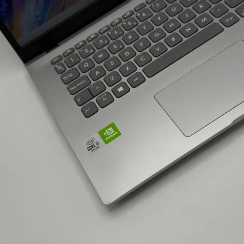 ASUS VIVOBOOK X409 / NVIDIA MX110 2Go / 10th I5-1035G1 / 8Go DDR4 / 512SSD / 14