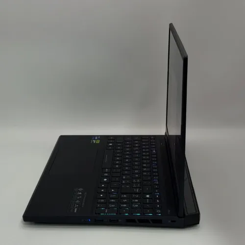 ACER PREDATOR HELIOS NEO 2 / 14th I9-14900HX / 16Go DDR5/ 1To SSD/ NVIDIA RTX 4070 8Go/ 16 2K+ 240Hz