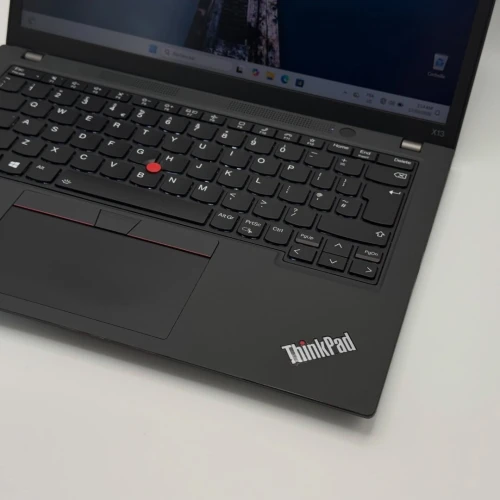 Lenovo ThinkPad X13 Gen 2 / i7-1165G7 / 16 Go / 512 Go SSD / 13.3 FHD