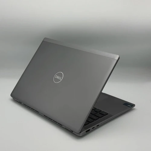 Dell Latitude 7450 Tactile / Core Ultra 7 165U / 16 Go DDR5 / 256 Go SSD / 14 FHD+