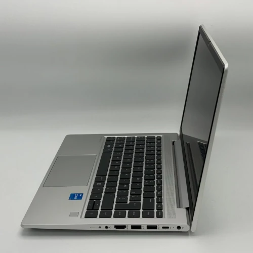 HP PROBOOK 640 G8 / 11th I5-1135G7 / 16Go DDR4 / 256SSD / 14 FHD