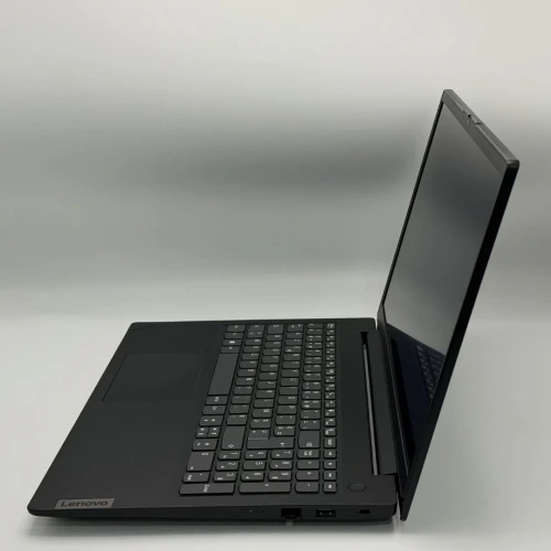 LENOVO V15 G3 / 12th i7-1255U/ 8GO DDR4 / 512Go SSD / 15.6  FHD