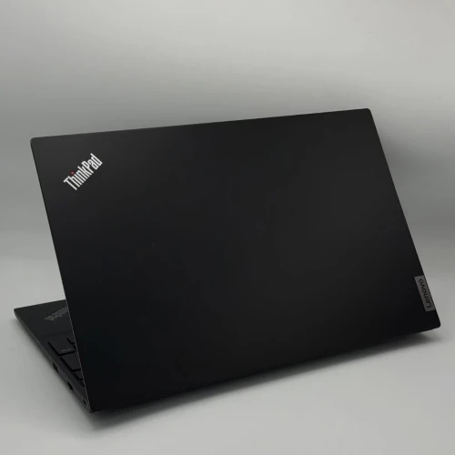Lenovo ThinkPad E15 / Ryzen 5 4500U / 16Go / 512Go SSD / 15.6 FHD