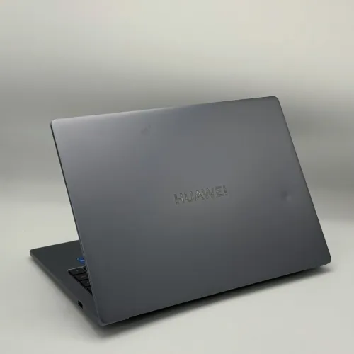 Huawei MateBook 14 / i7-1360P / 16 Go DDR4X / 1 To SSD / 14 FHD+