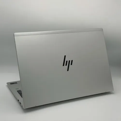 HP EliteBook 660 G11 / Ultra 5 135H / 16 Go / 512 Go SSD / RTX 2050 / 16 FHD+