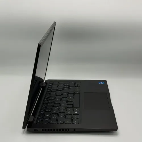 DELL LATITUDE 7420 Carbone / 11th i5-1145G7 / 16Go DDR4x / 256SSD / 14 FHD
