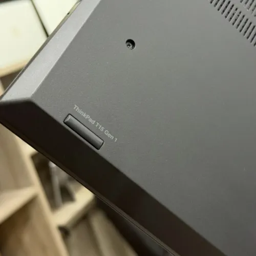 LENOVO THINKPAD T15 / 10th I7-10510U / 16Go DDR4 / 512SSD / 15.6 FHD
