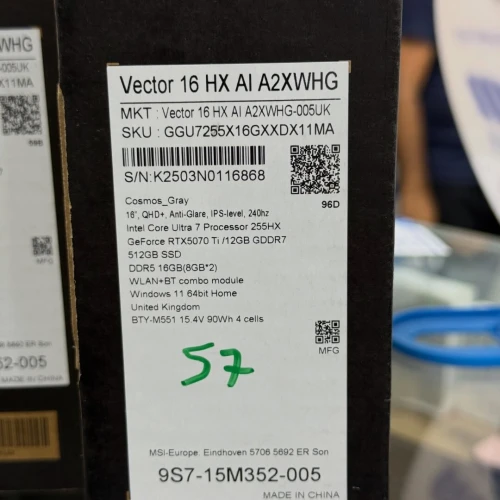 MSI Vector 16 HX AI / Ultra 7 255HX / RTX 5070 Ti 12GB / 16 QHD+ 240Hz
