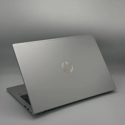 HP ProBook 465 G11 / Ryzen 5 7535U / 16Go DDR5 / 512Go SSD / 16 FHD