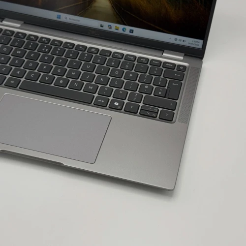 Dell Latitude 7450 / Ultra 7 165U / 16 Go DDR5 / 256 Go SSD / 14 FHD+