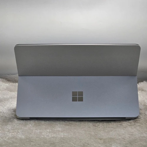 SURFACE LAPTOP STUDIO / 11th i5-11300H / 16GO DDR4 / 256SSD NVMe / TACTILE 14.4" 2.4K